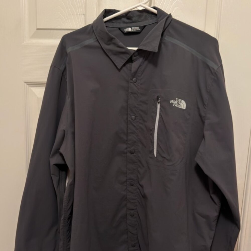Lightly Used - The North Face Button Down - lightweight